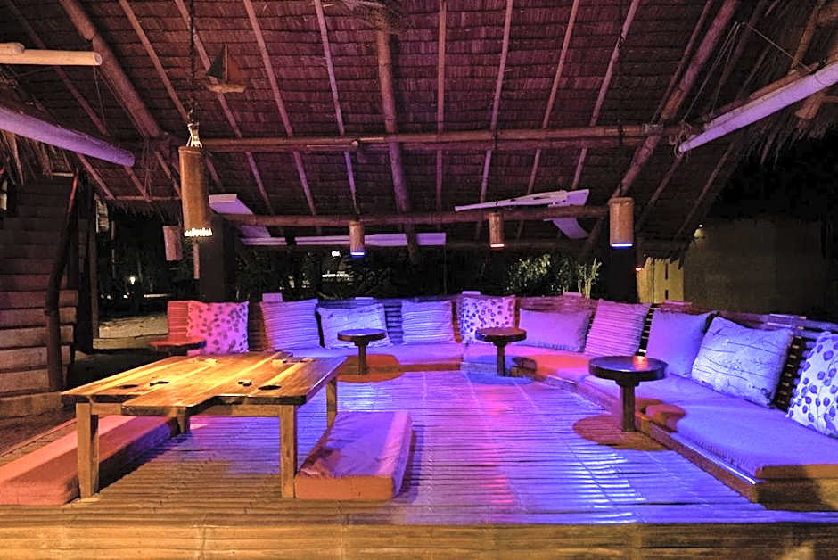 Sugar Lounge Lodge