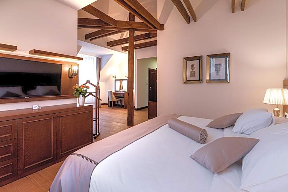 Hotel Michael's Palace