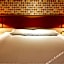 Home Inn·neo (Shiqi subway station store, ningbo airport )