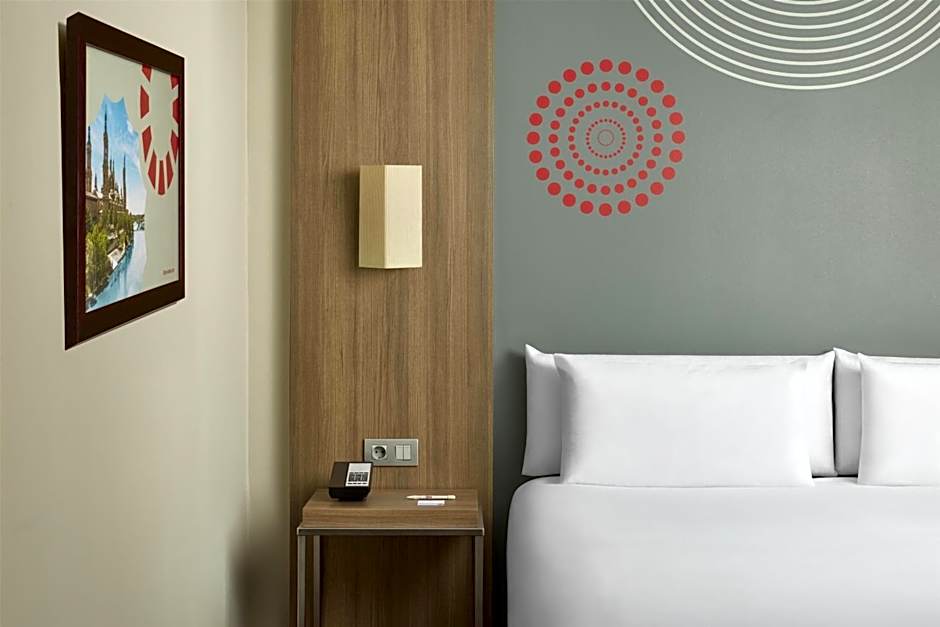 iStay by NH Zaragoza Sport Hotel