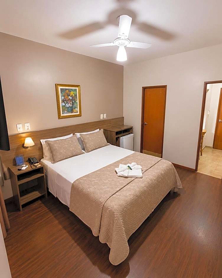 CAMBRAIA HOTEL ARCOS