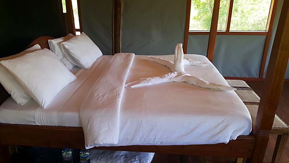 Mabata Makali Luxury Tented Camp