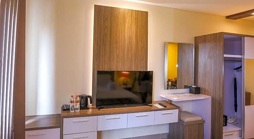 Canggu Dream Village Hotel and Suites