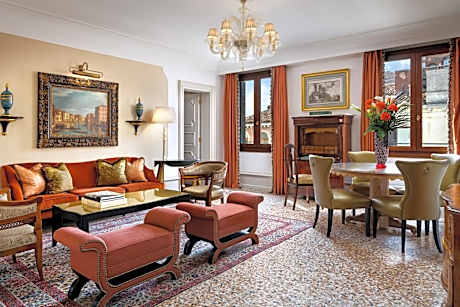 Serenissima Suite, 1 Bedroom Suite, S.Maria D.Giglio view, 1 King