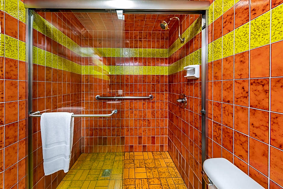 Best Western Pine Tree Motel