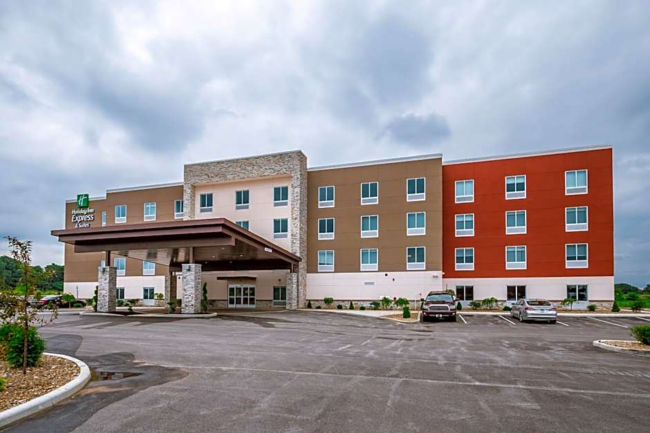 Holiday Inn Express and Suites- South Bend Casino By IHG