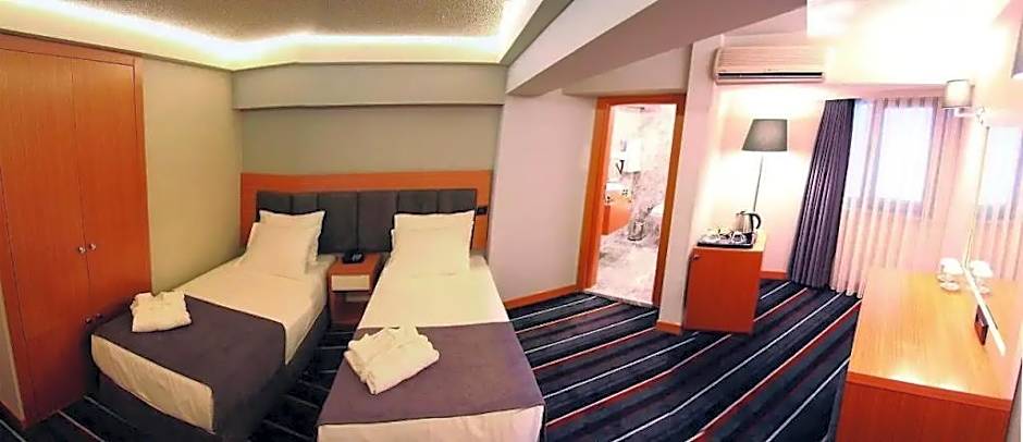 Bergama Hotel Old City
