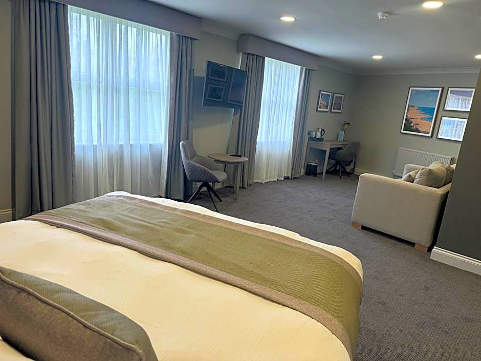 The Essex Golf & Country Club Hotel