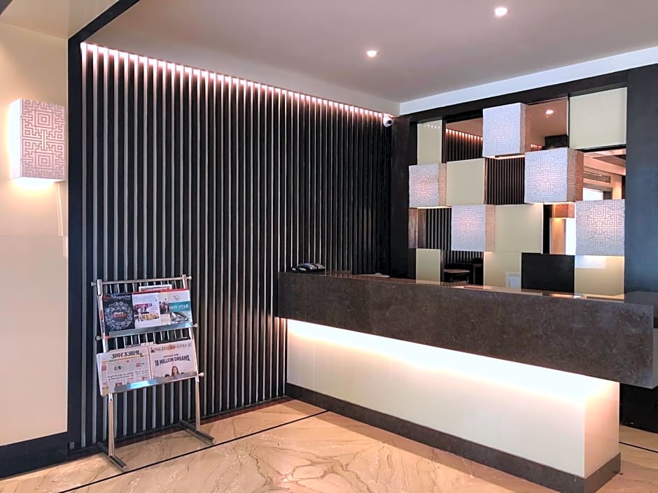 Hotel Royale Residency