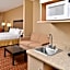 Holiday Inn Express Breezewood By IHG