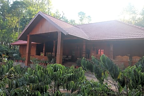 Lazo Wood Cluster Resort , Coorg