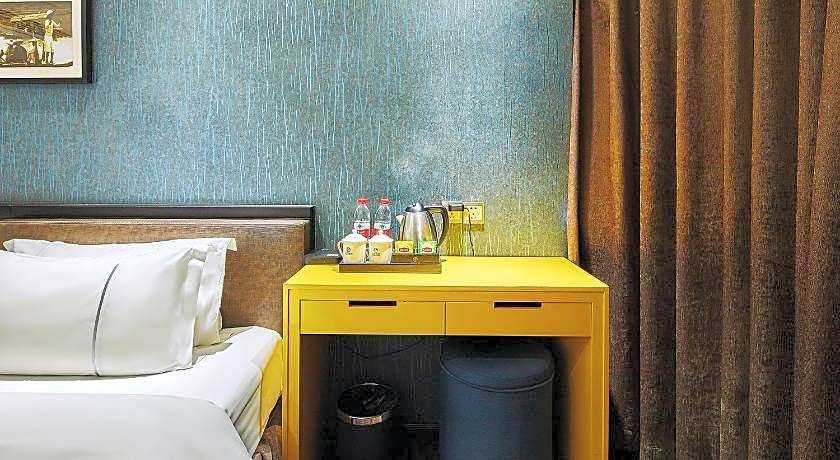 Insail Hotels (Huanshi Road Taojin Metro Station Guangzhou )