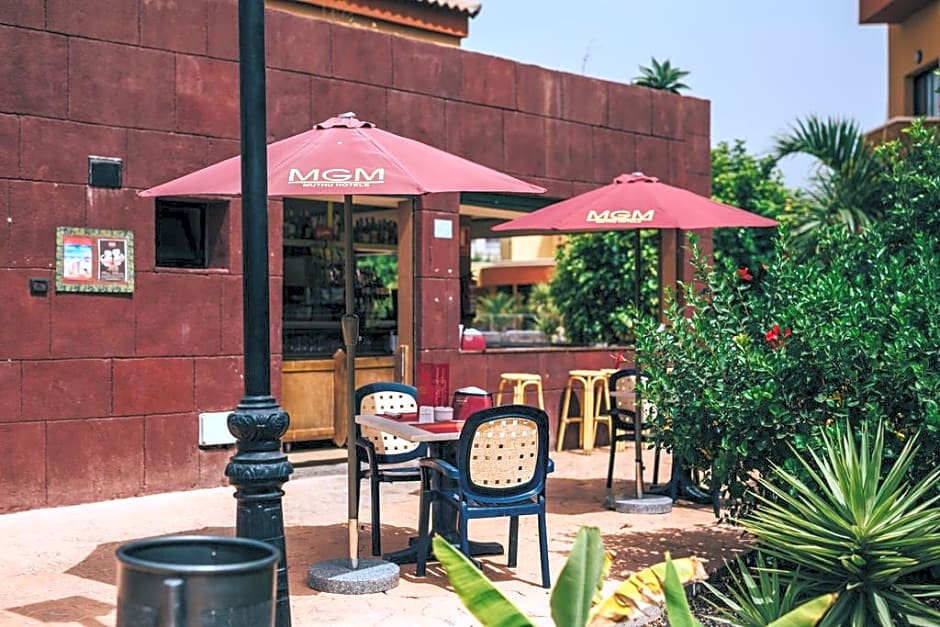 Grand Muthu Golf Plaza Hotel & Spa