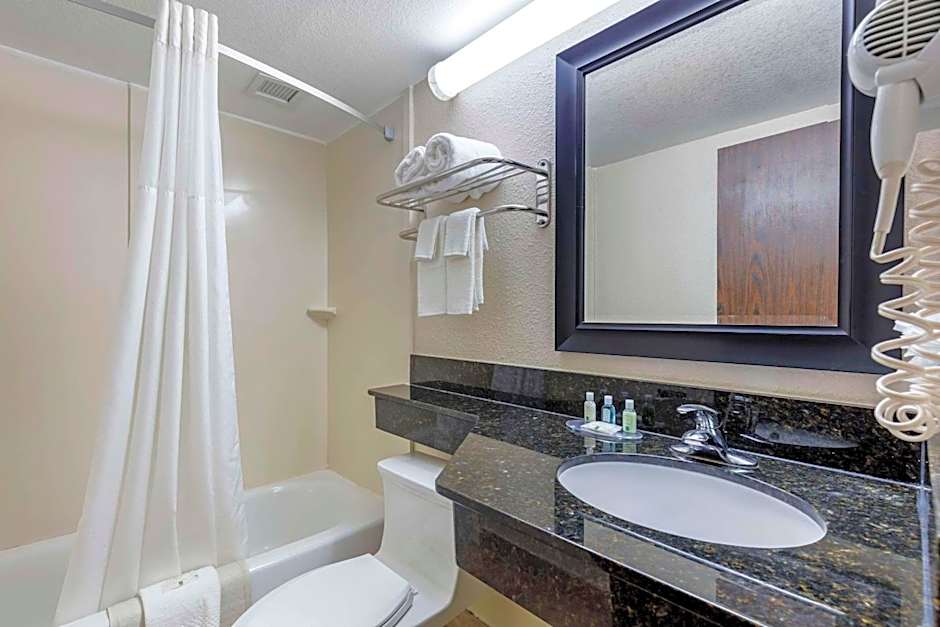 Quality Inn Downtown Stuart