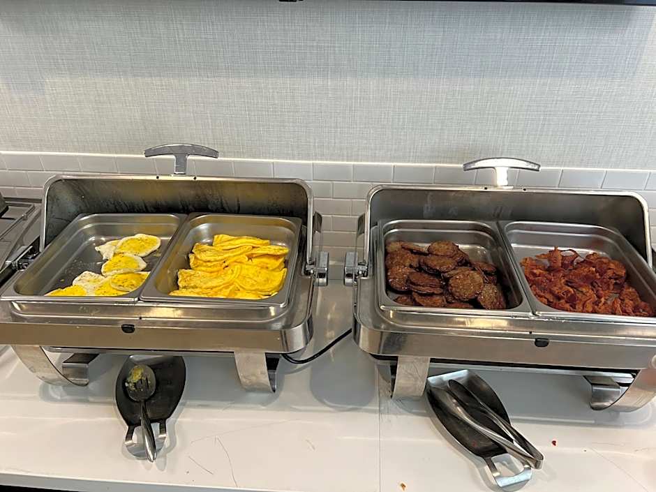 Comfort Inn & Suites Danbury-Bethel