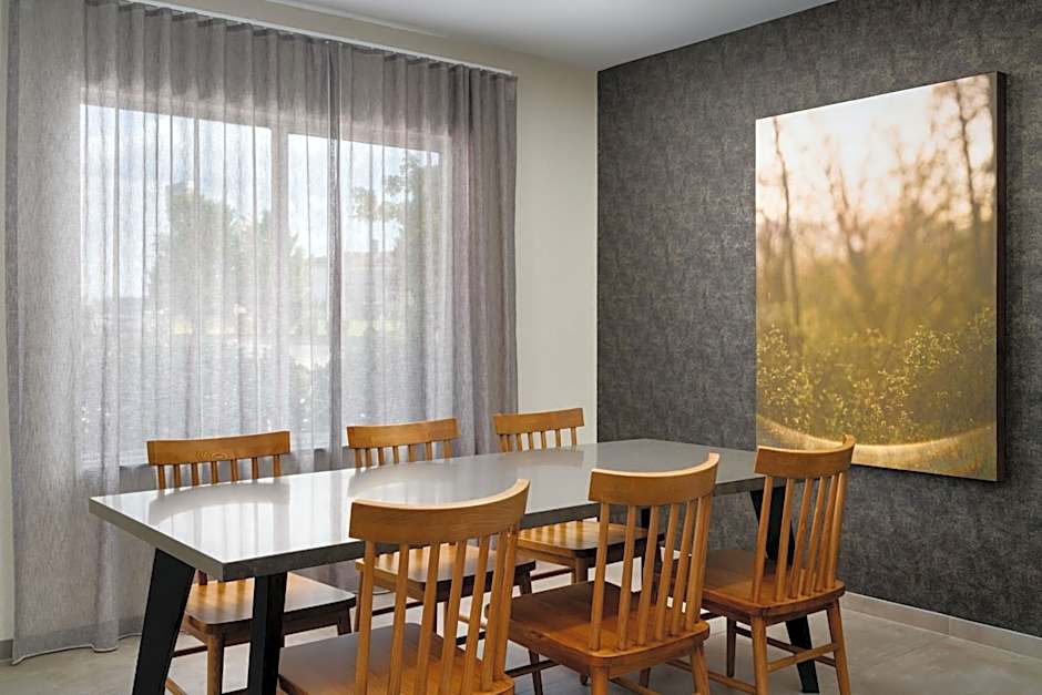 Fairfield Inn and Suites by Marriott Birmingham / Bessemer