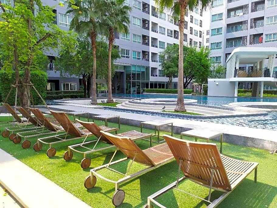 Private luxury flat at Sukhumvit Rd Subway