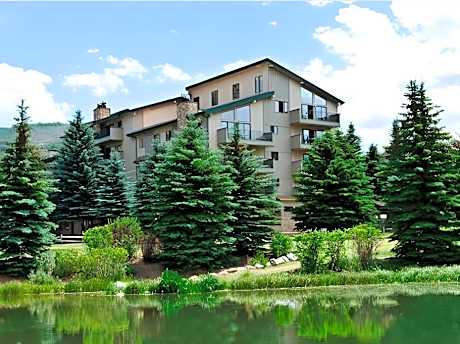 Getaways at Falcon Point Resort