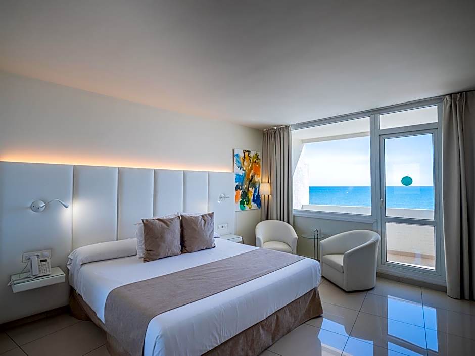 On Hotels Oceanfront Adults Designed