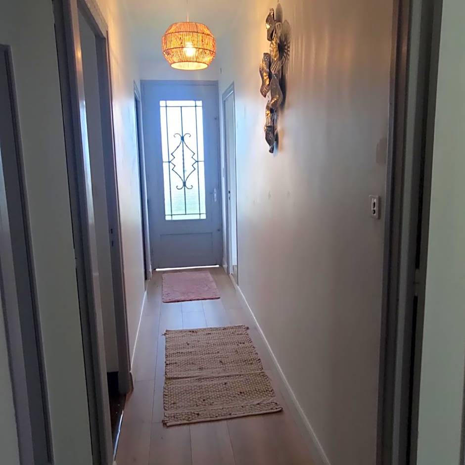 LA MAISON à BARLEST - LOURDES