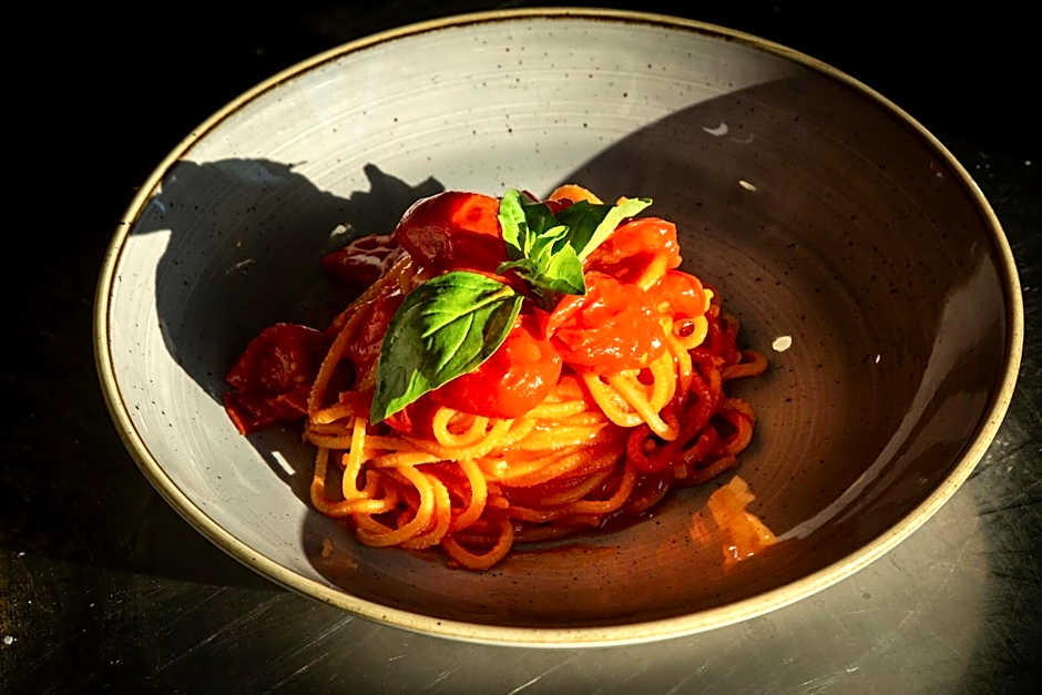 Roma Camping in Town