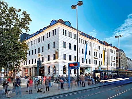 25hours Hotel Munich The Royal Bavarian