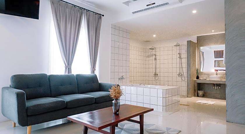 S 2 Modern Boutique Hotel