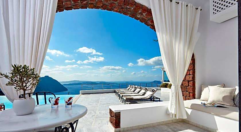 San Antonio Luxury Hotel