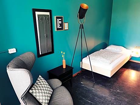 Single Room with Shared Bathroom