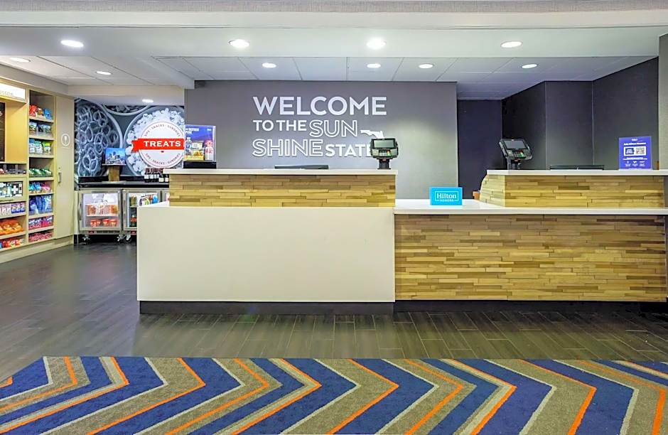 Hampton Inn By Hilton & Suites Tallahassee I-10-Thomasville Rd, Fl
