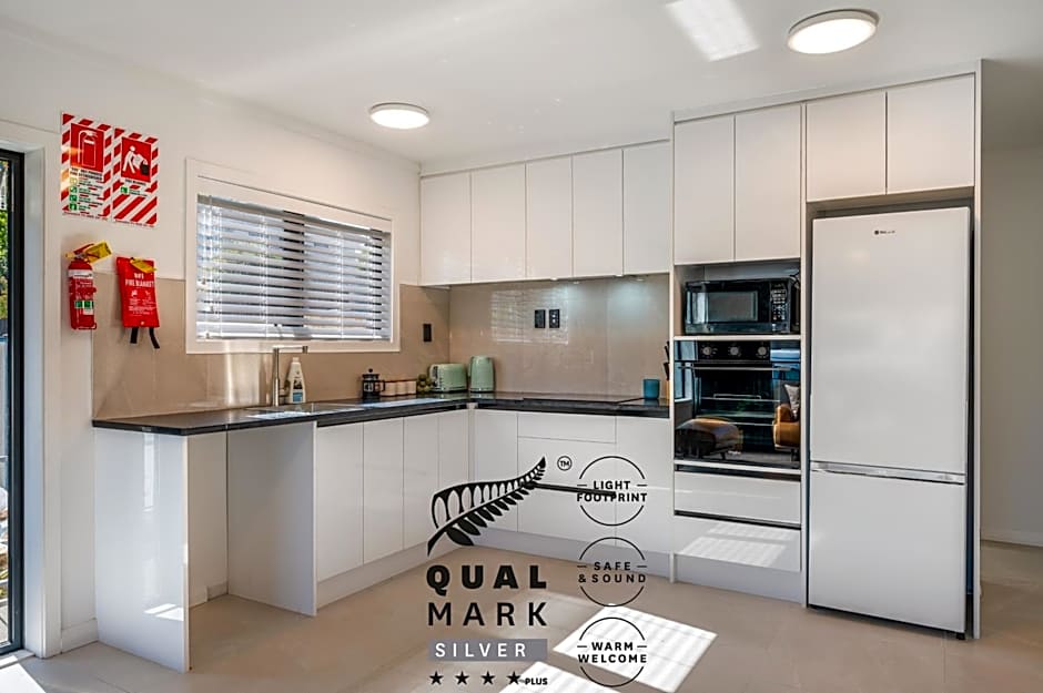 Luxe Suites & Apartments
