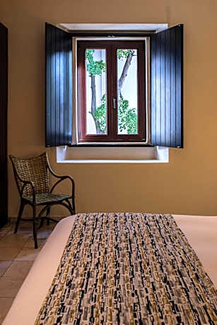 Contemporary Double Room