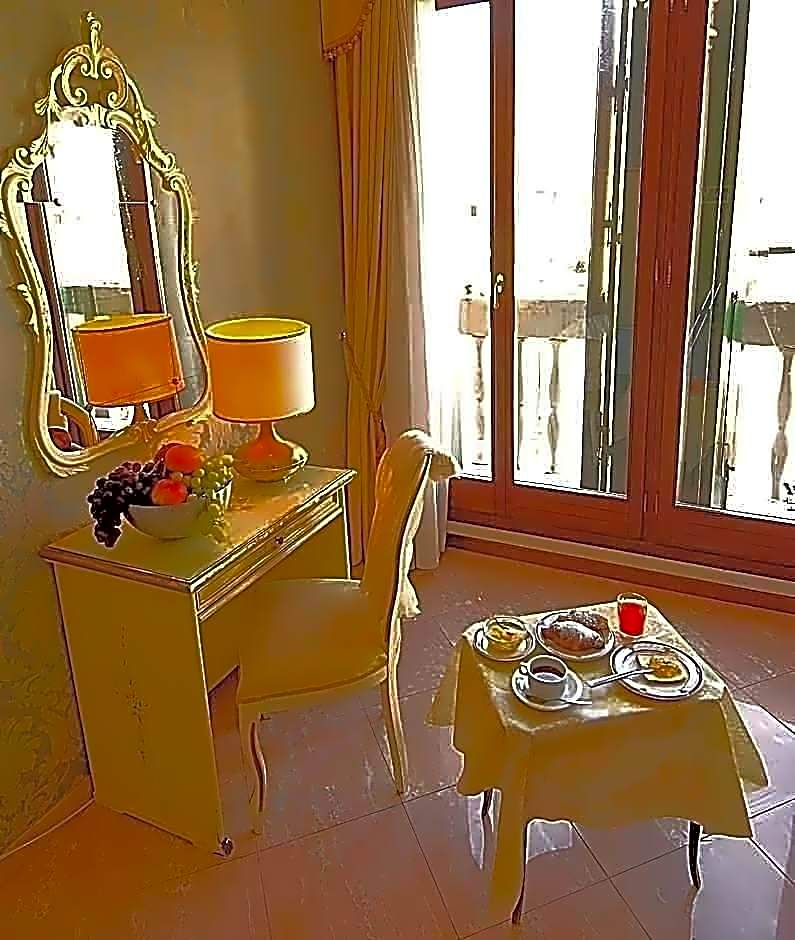 Hotel Canal & Walter