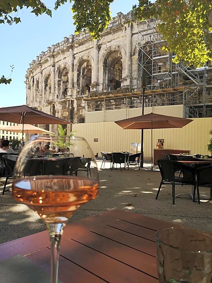 Hôtel De L'Amphithéâtre