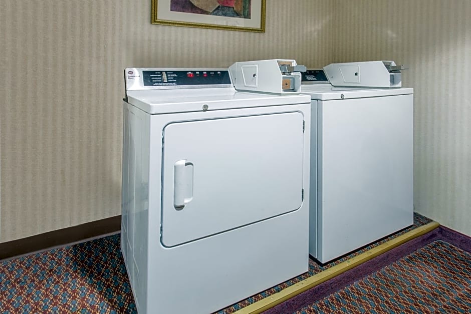 Microtel Inn by Wyndham Janesville