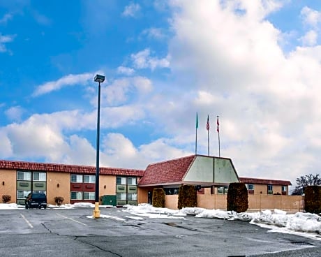 Quality Inn & Suites Okanogan - Omak