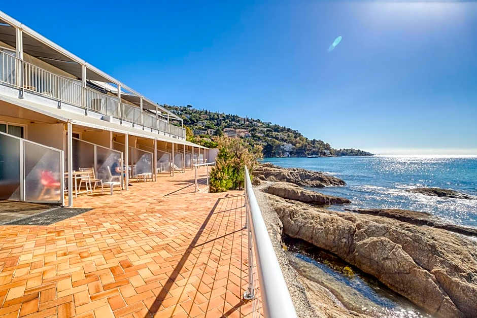 Roc Hotel - Hôtel 4 étoiles les pieds dans l'eau