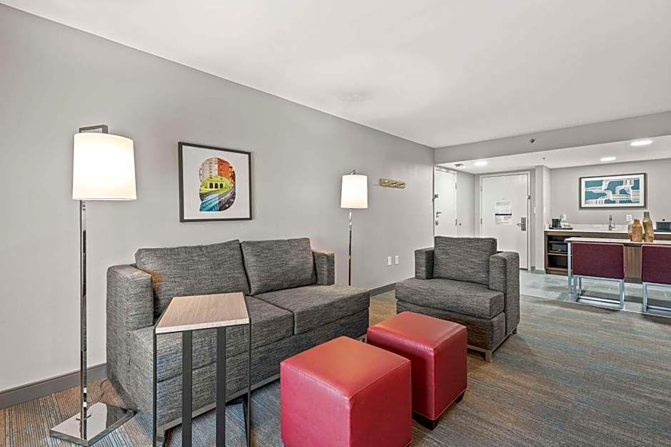 Hampton Inn By Hilton Columbus-North