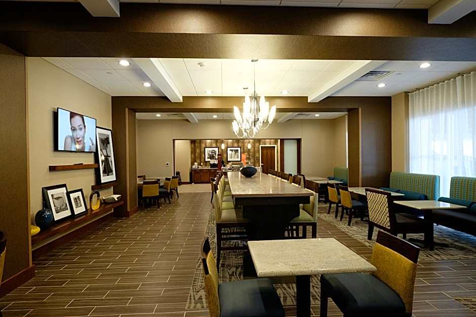 Hampton Inn Downtown Green Bay