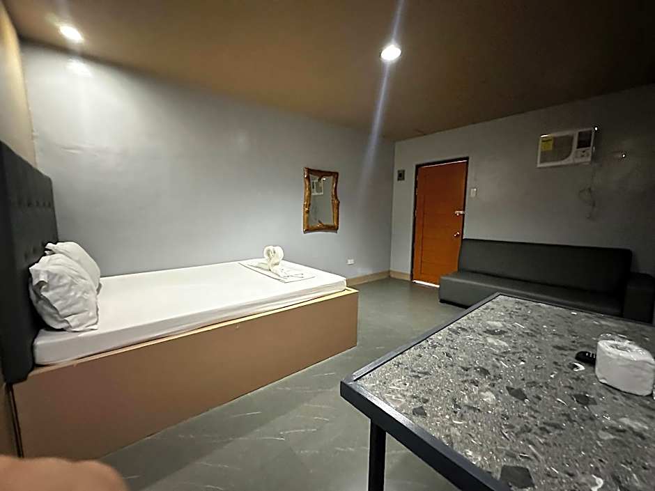 Agathas Hotel powered by Cocotel