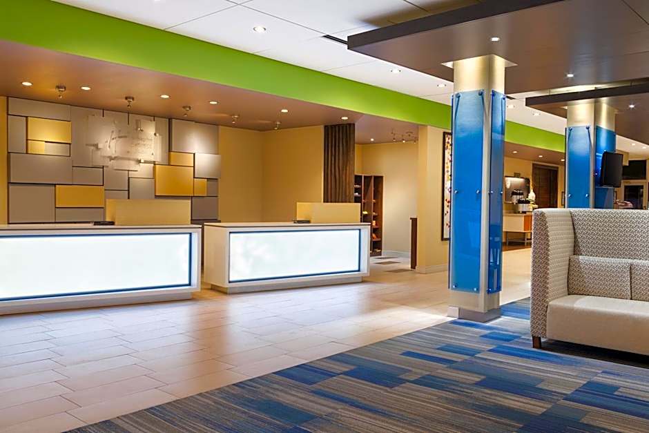 Holiday Inn Express & Suites Edinburg- Mcallen Area By IHG