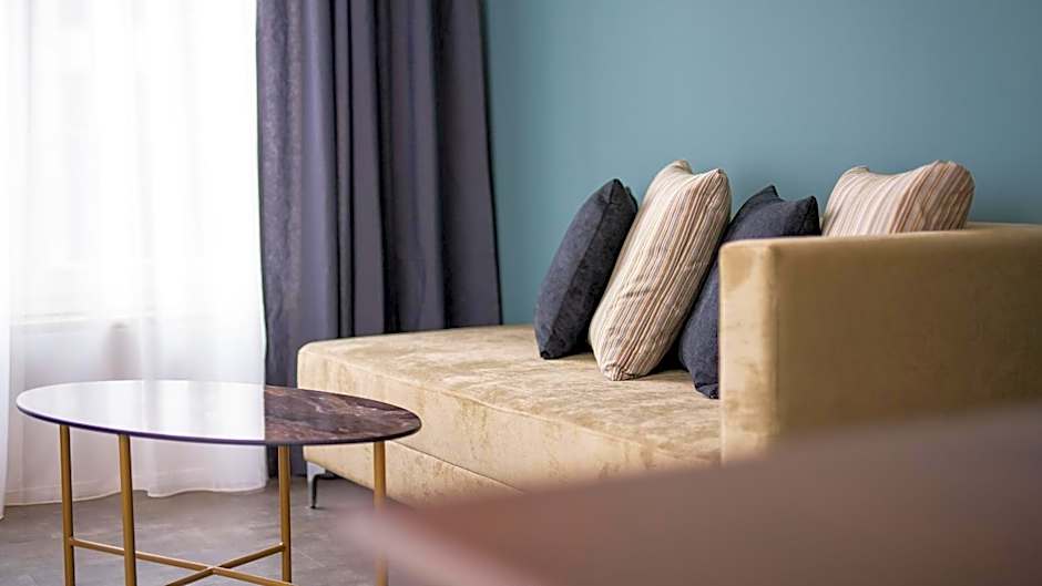 Metropol Apartments & Suites