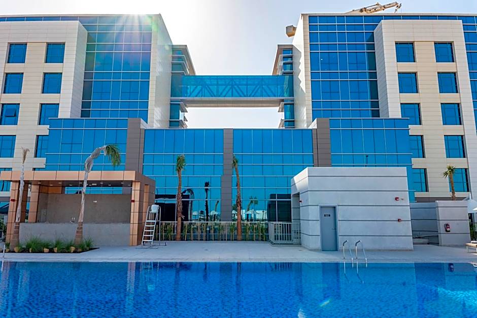 Remal Hotel & Villas Al Dhannah City