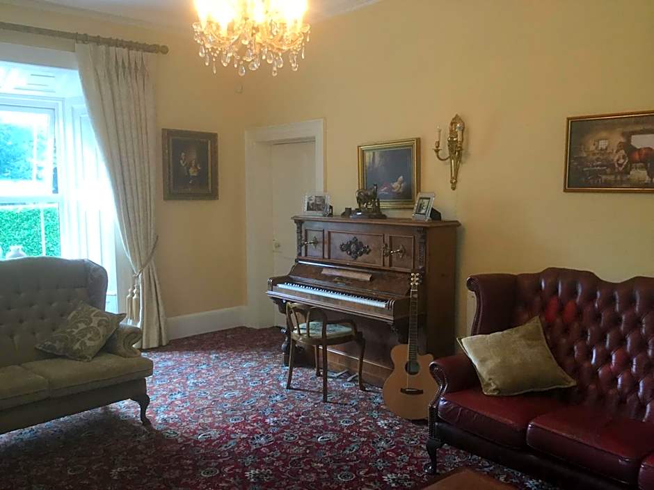 Hartley House B&B