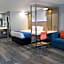 Travelodge by Wyndham Whittier