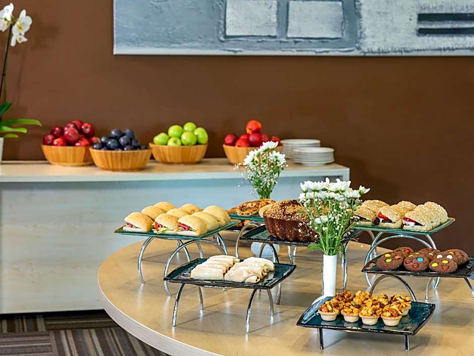 ibis Adana