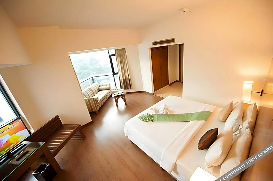 The Seasons Pattaya Hotel