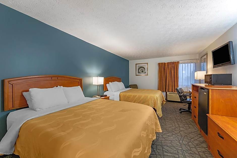 Quality Inn Austintown-Youngstown West