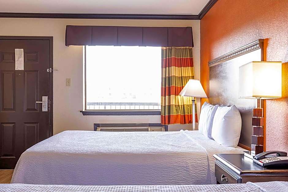 Days Inn by Wyndham Oklahoma City/Moore