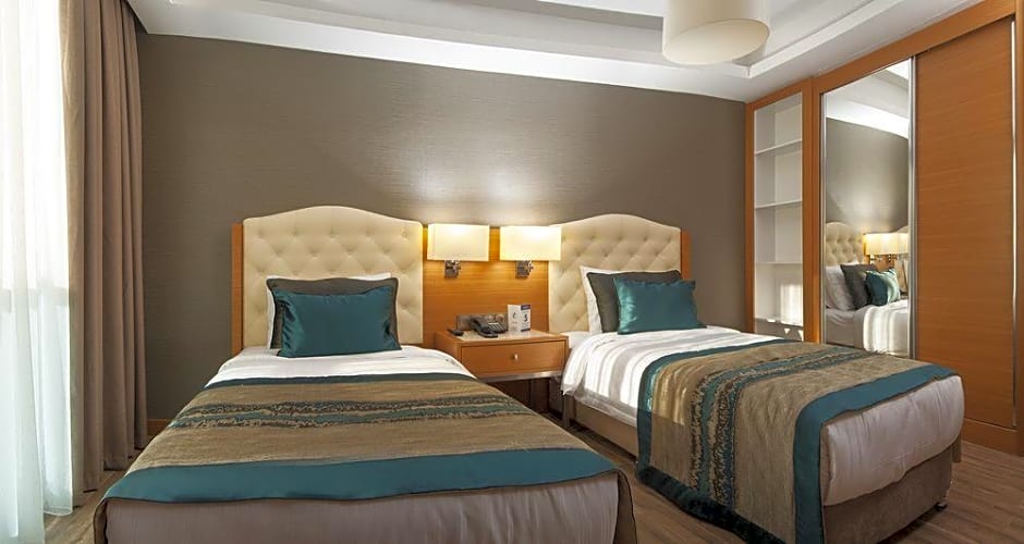 Aquasis Deluxe Resort & SPA